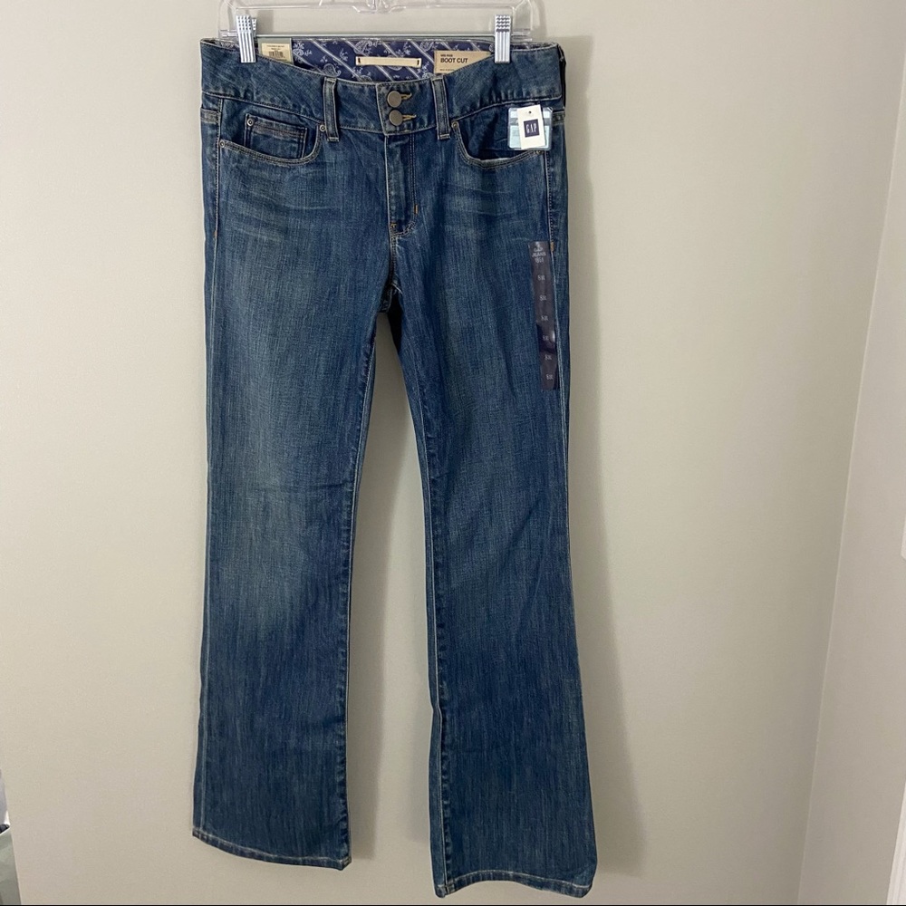 Gap Women’s Mid Rise Bootcut Jeans Size 29/8 Slim Leg Med Wash Stretch Denim